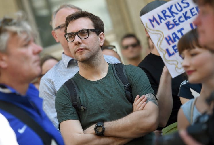 US journalist and internet activist Jacob Appelbaum attends a demonstration in support of freedom of press on August 1, 2015, in Berlin as reaction to a treason investigation (AFP Photo/Britta Pedersen)