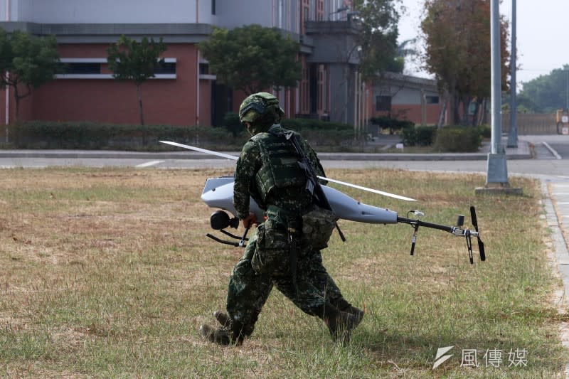 20230111-軍方再度將旋翼型無人機搬出展示，突顯新裝備服役更上軌道。（蘇仲泓攝）