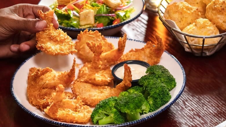 seasoned broccoli with shrimp