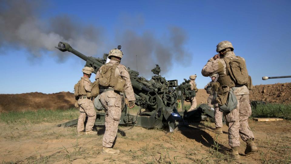 U.S. Marines in Iraq fire a howitzer at an ISIS infiltration route, March 18, 2016. (Photo: Cpl. Andre Dakis/U.S. Marine Corps)