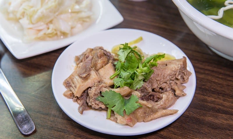 新北樹林｜青島藥燉牛肉麵