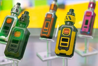 VAPORESSO ARMOUR Series at World Vape Show Dubai