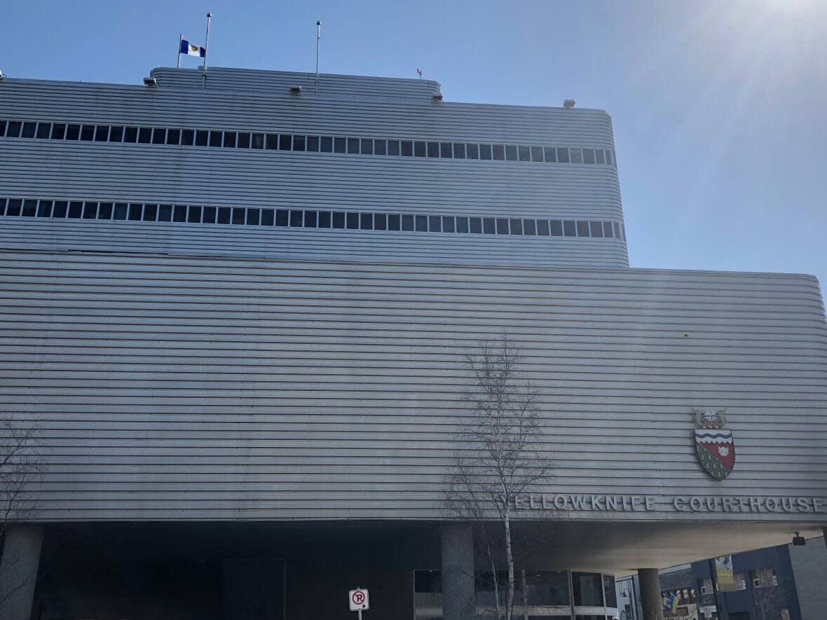 The Town of Norman Wells has yet to submit an affidavit that includes documents which allege the former SAO and mayor defrauded the town. The town launched the lawsuit in 2019.   (Natalie Pressman/CBC - image credit)