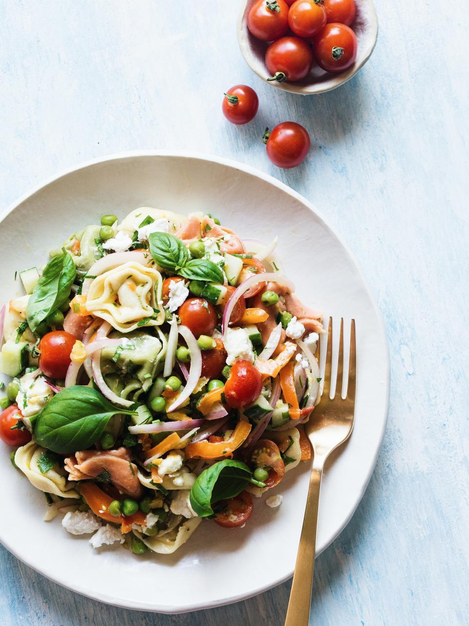 Deli-Style Tortellini Pasta Salad