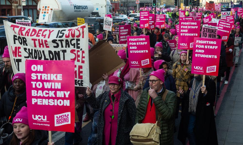 <span>Photograph: Guy Smallman/Getty Images</span>