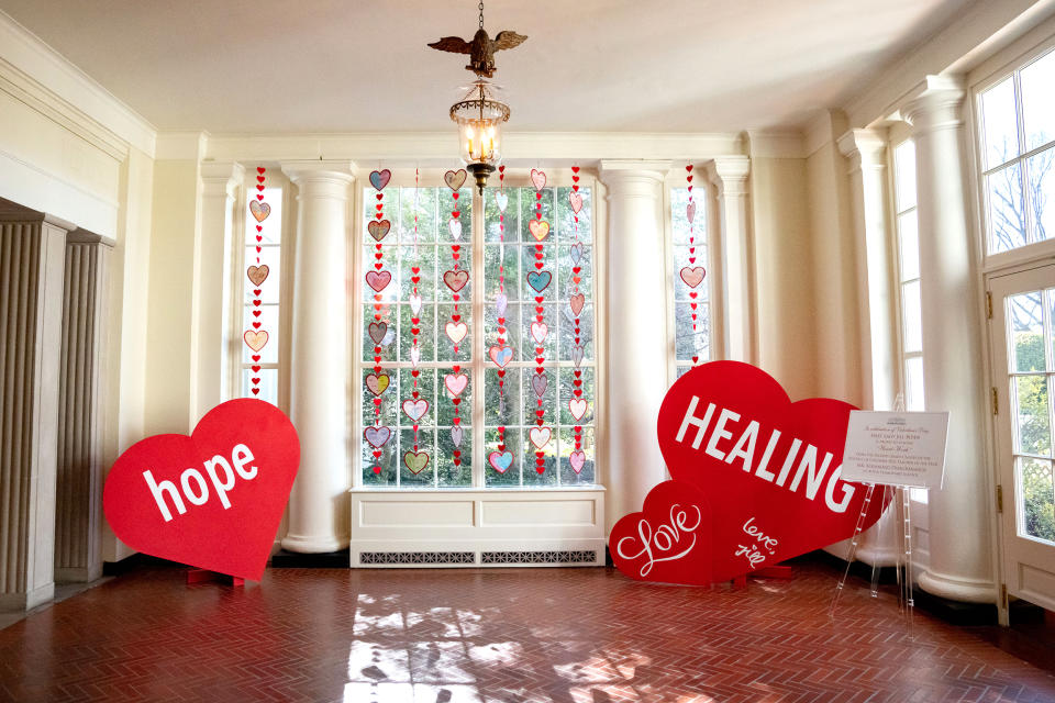 The East Wing landing is decorated for Valentine's Day on Feb. 11, 2022, at the White House. (Erin Scott / White House)