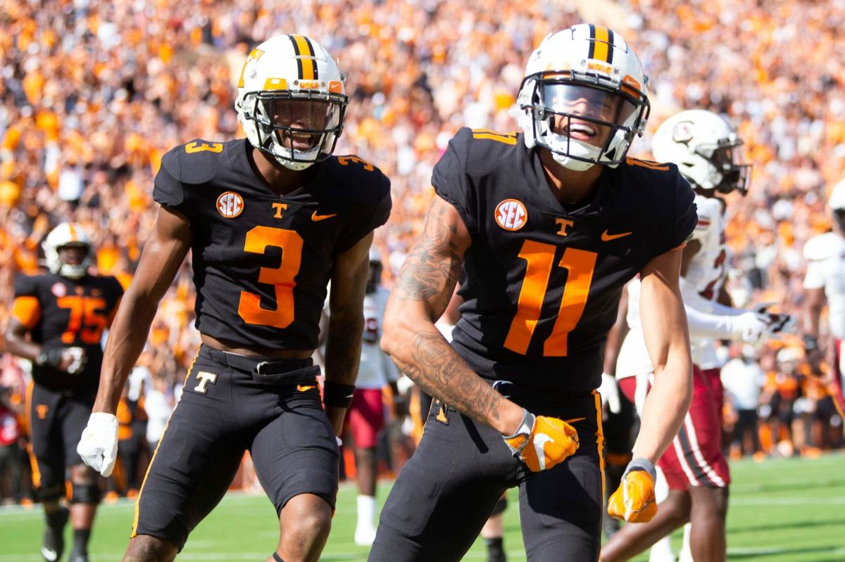 Is Tennessee Teasing All-Black Uniforms For the Upcoming Halloween