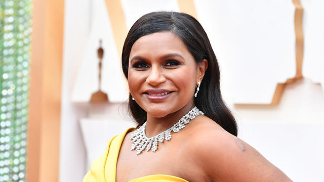 Who is Mindy Kaling's baby daddy? 'The Office' star shares first