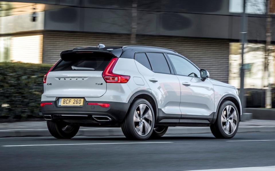 2021 Volvo XC40 T5 Recharge - tested April 2021