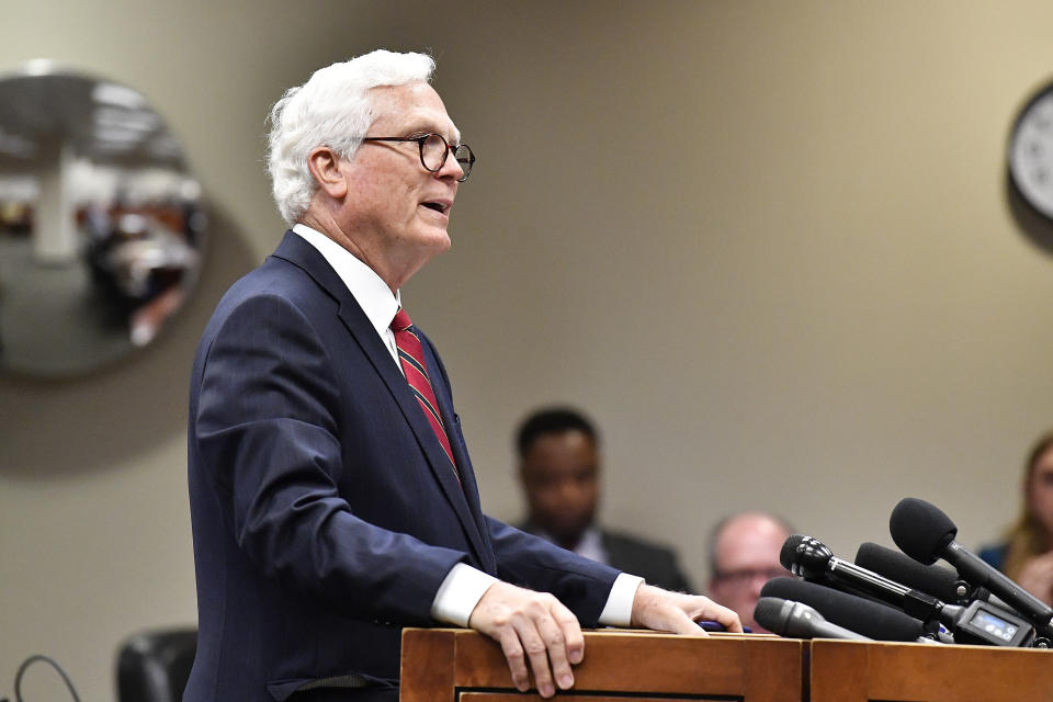 Jefferson County Attorney Mike O'Connell addresses the court as he dismisses all charges against golfer Scottie Scheffler, Wednesday, May 29, 2024, at the Jefferson County Hall of Justice in Louisville, Ky. (AP Photo/Timothy D. Easley)