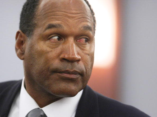 LAS VEGAS – OCTOBER 01: O.J. Simpson is shown during his trial at the Clark County Regional Justice Center October 1, 2008 in Las Vegas, Nevada. Simpson and co-defendant Clarence “C.J.” Stewart are standing trial on 12 charges, including felony kidnapping, armed robbery and conspiracy related to a 2007 confrontation with sports memorabilia dealers in a Las Vegas hotel. (Photo by John Gurzinski-Pool/Getty Images)