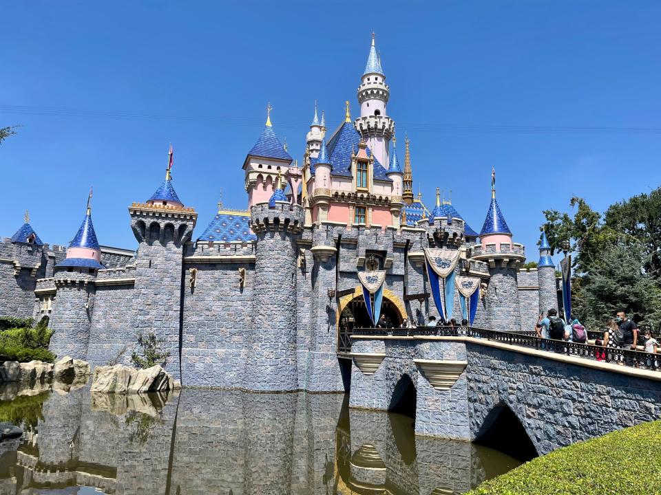 external shot of sleeping beauty castle at disneyland