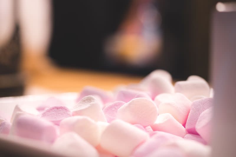 ▲你知道棉花糖其實還能當作日常生活中的「乾燥劑」使用嗎？（示意圖／取自《Pexels》）