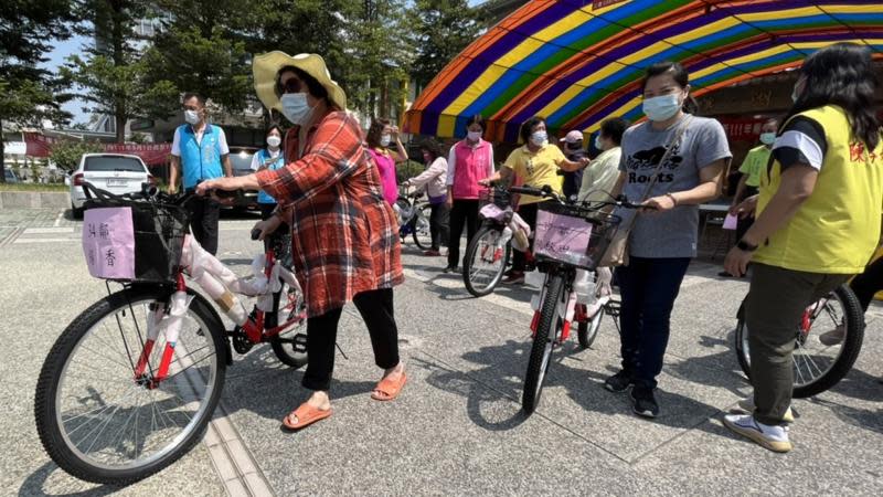 溪湖鎮採購426輛腳踏車贈鄰長　騎乘推廣公務有效率