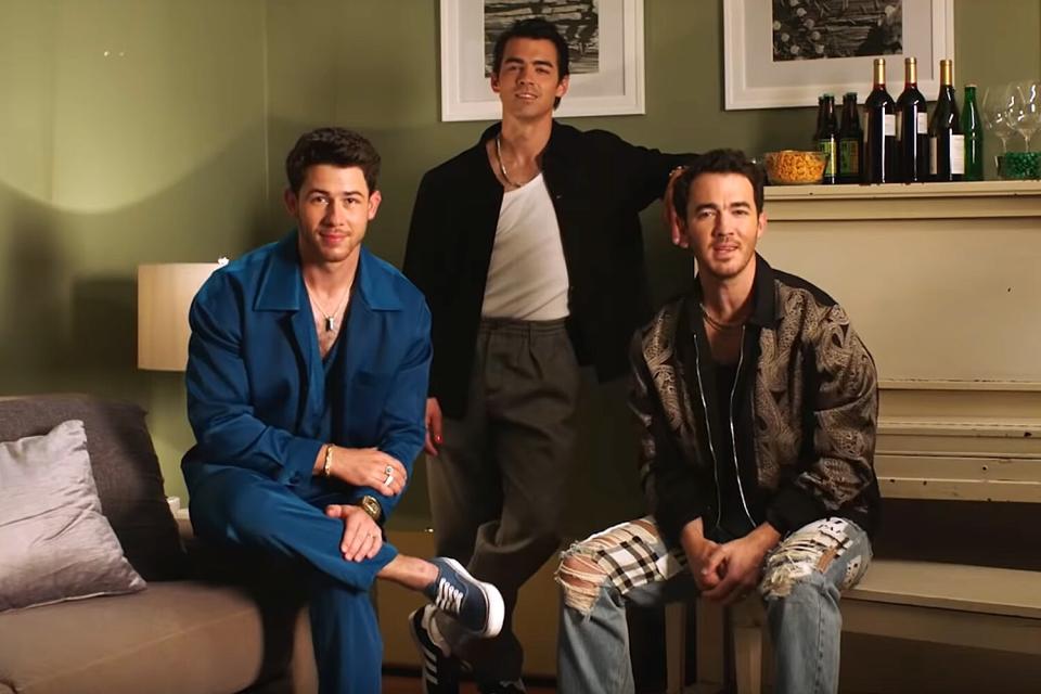 Jonas Brothers Family Roast