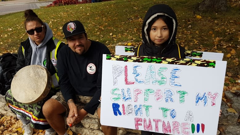 Winnipeg rally urges MPs to adopt UN declaration on Indigenous rights