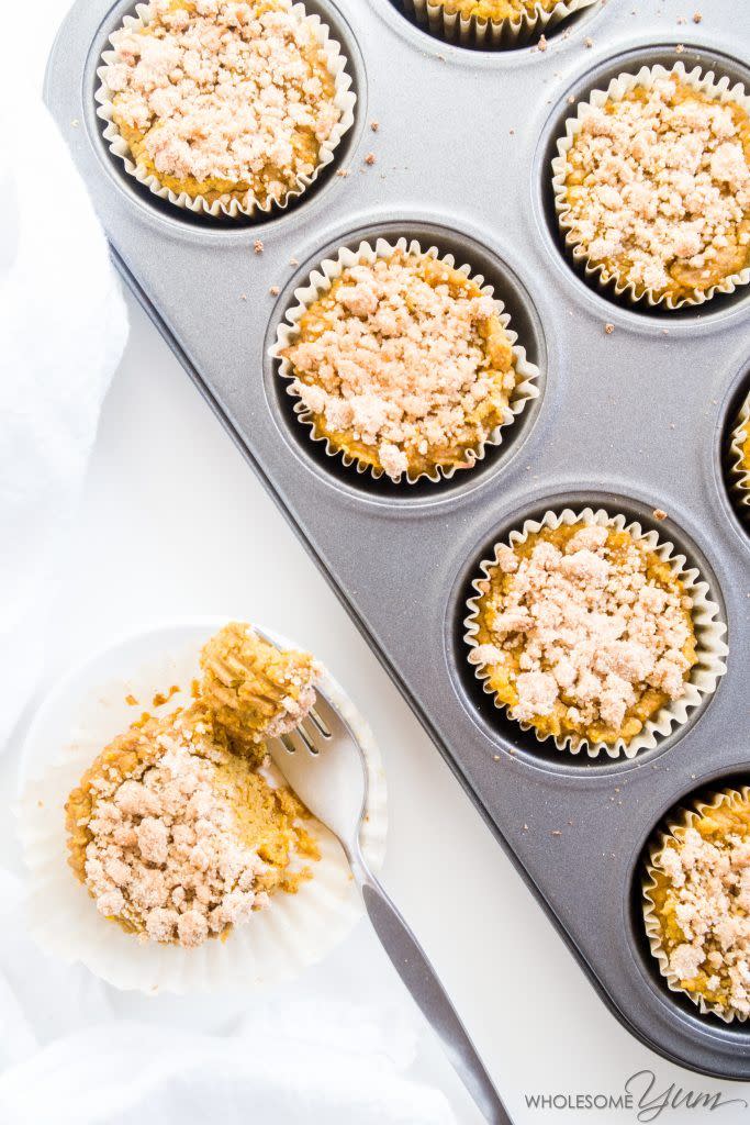 Pumpkin Pie Cupcakes With Crumble Topping