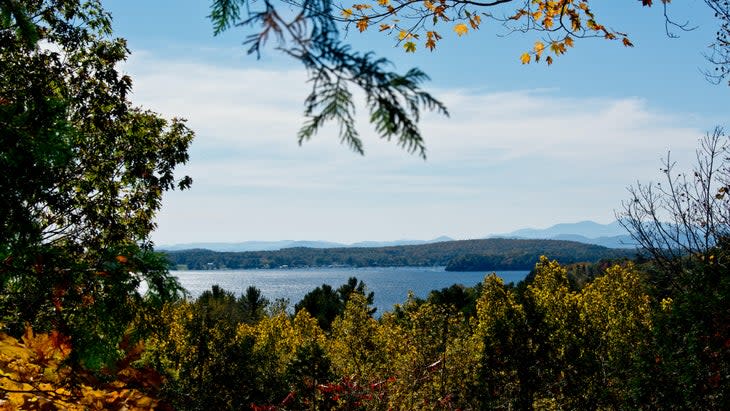 <span class="article__caption">Lake Champlain, Vermont, site of Niquette Bay State Park, where a bypass on the classic loop trail leads to the water (Photo: Erika Mitchell/Getty)</span>