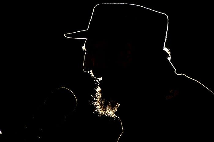 Fidel Castro speaks during the ceremony in which President of Venezuela Hugo Chavez was given the UNESCO Jose Marti award for his efforts in education February 3, 2006 in Havana, Cuba. Image: Getty