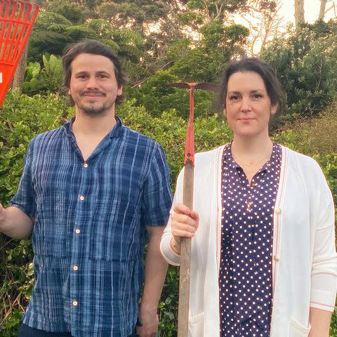 <p>Melanie Lynskey/ Instagram</p> Jason Ritter and Melanie Lynskey