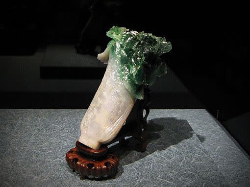 故宮之寶「翠玉白菜」是瑾妃的嫁妝。（圖／維基百科）
