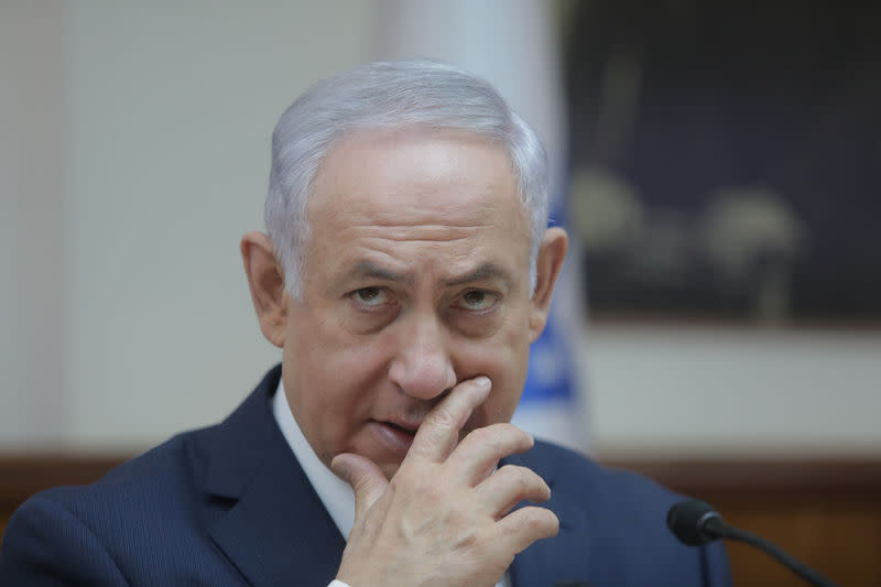 Le Premier ministre israélien Benjamin Netanyahu, reçu mercredi par Vladimir Poutine, a déclaré au président russe que le rôle croissant de l'Iran en Syrie représentait une menace pour Israël. /Photo prise le 13 août 2017/REUTERS/Dan Balilty