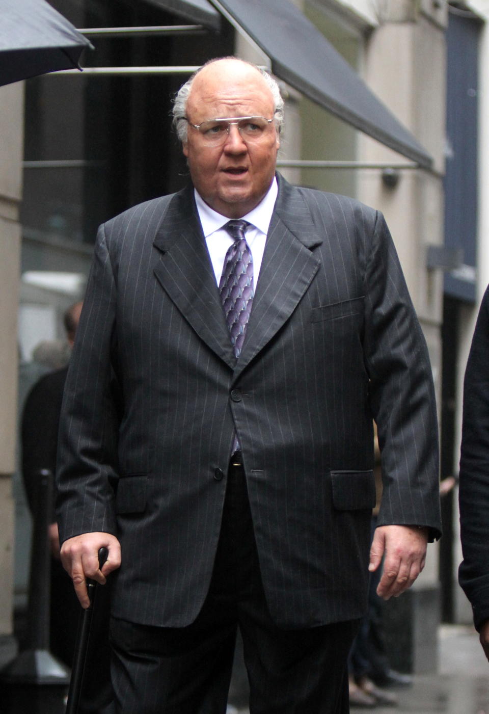 Russell Crowe is unrecognisable as Roger Ailes on the set of his new TV series (<span>Credit: Jose Perez / SplashNews.com)</span>