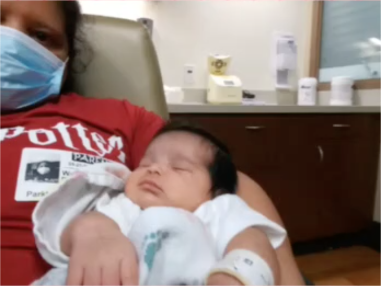 Wendy Figueroa and her daughter, Alexa.