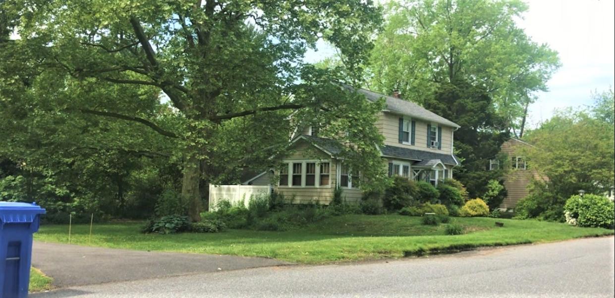 Glassboro Planning Board on Tuesday night denied permission to divide a residential property on the 300 block of Villanova Road into three smaller lots in order to build for-rent houses on either side of it. Neighbors testified against it. PHOTO: May 8, 2024.