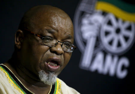 FILE PHOTO: African National Congress (ANC) Secretary General Gwede Mantashe briefs the media at the end of the party's National Executive Committee three-day meeting in Pretoria, South Africa March 20, 2016. REUTERS/Siphiwe Sibeko/File Photo