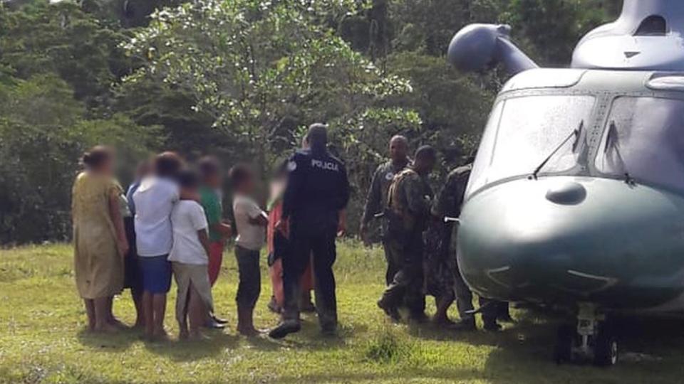 La policía habla con sospechosos en Ngäbe-Buglé