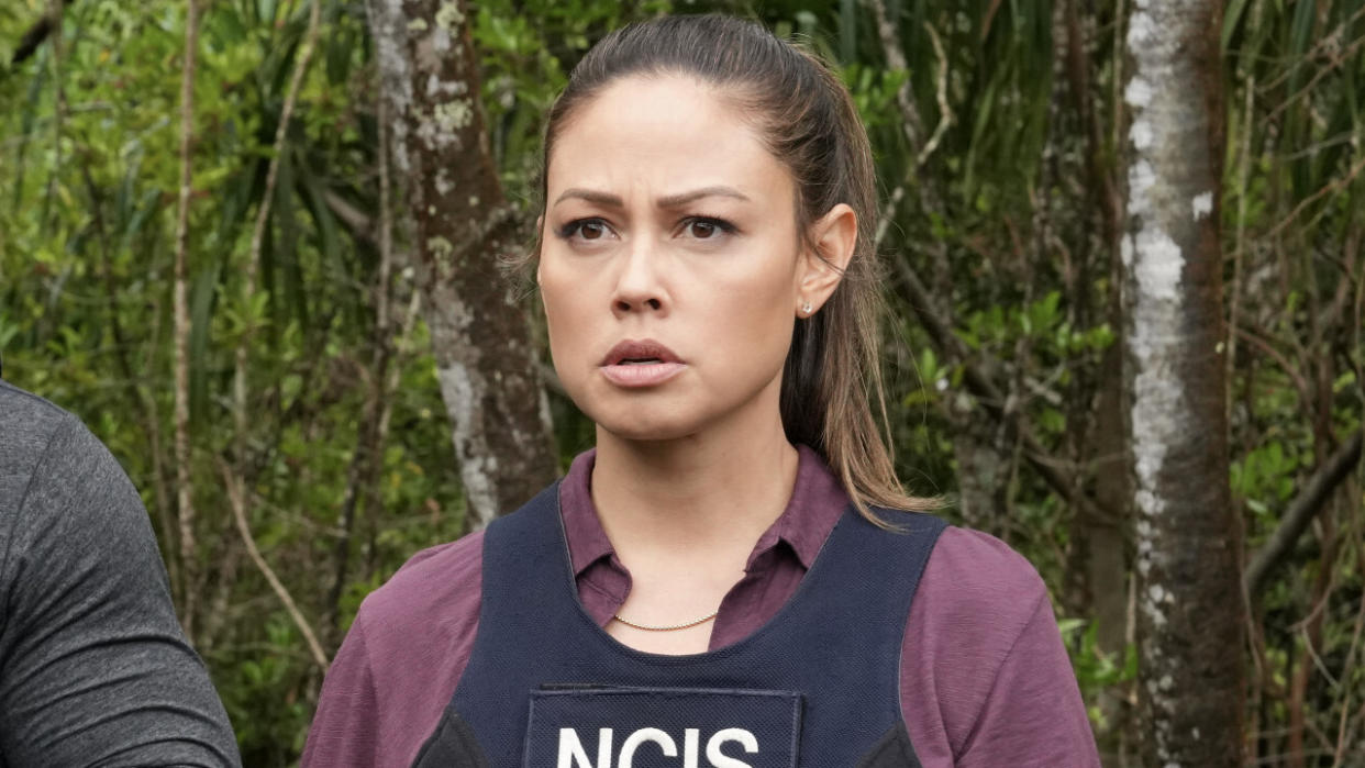  Jane wearing NCIS vest and looking worried in NCIS: Hawai'i. 