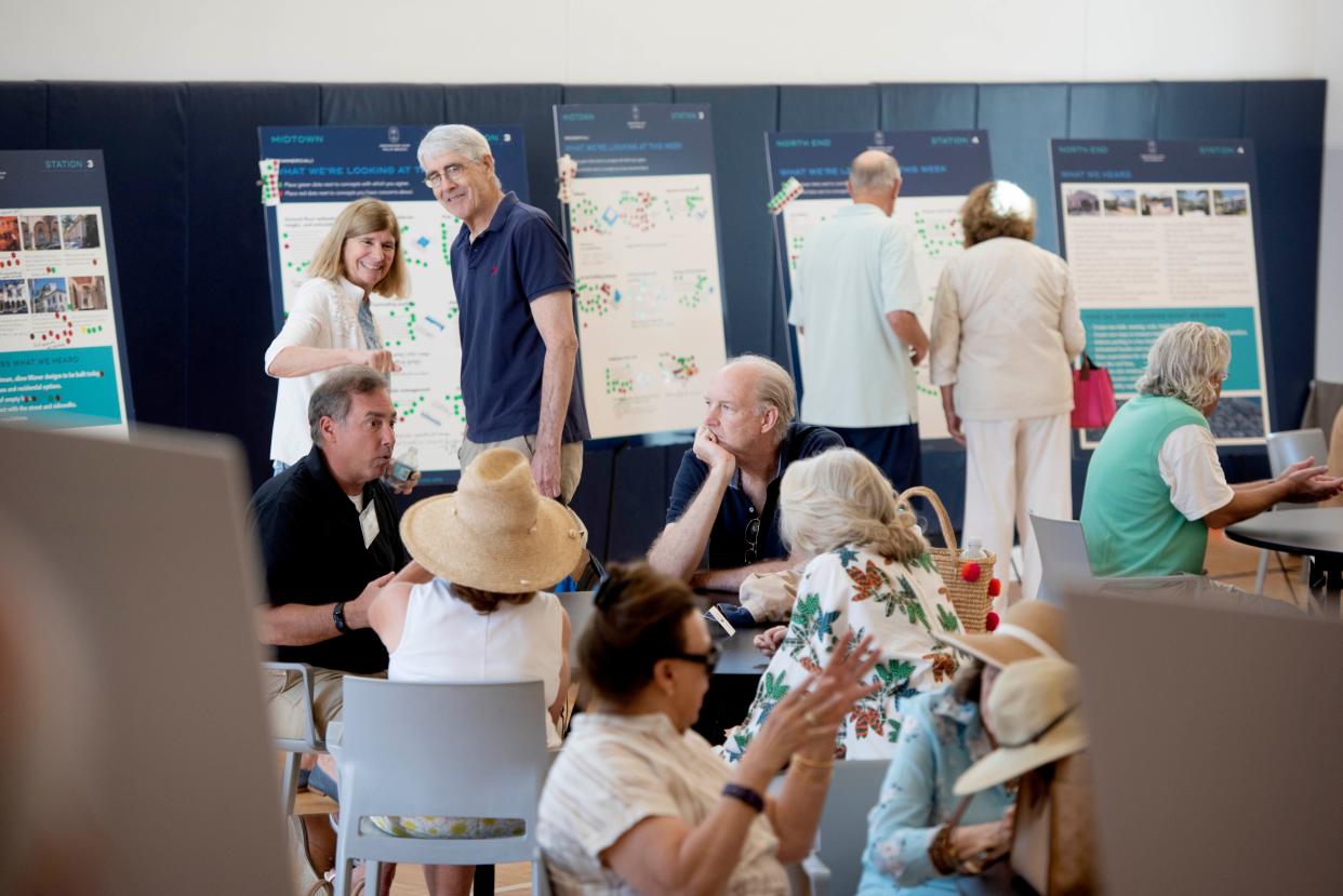 An "Office Hours" event is held at the Mandel Recreation Center during the Designing our Palm Beach Week in February. The town and its zoning consultants hosted a series of charrettes for residents to discuss the town's zoning code review.