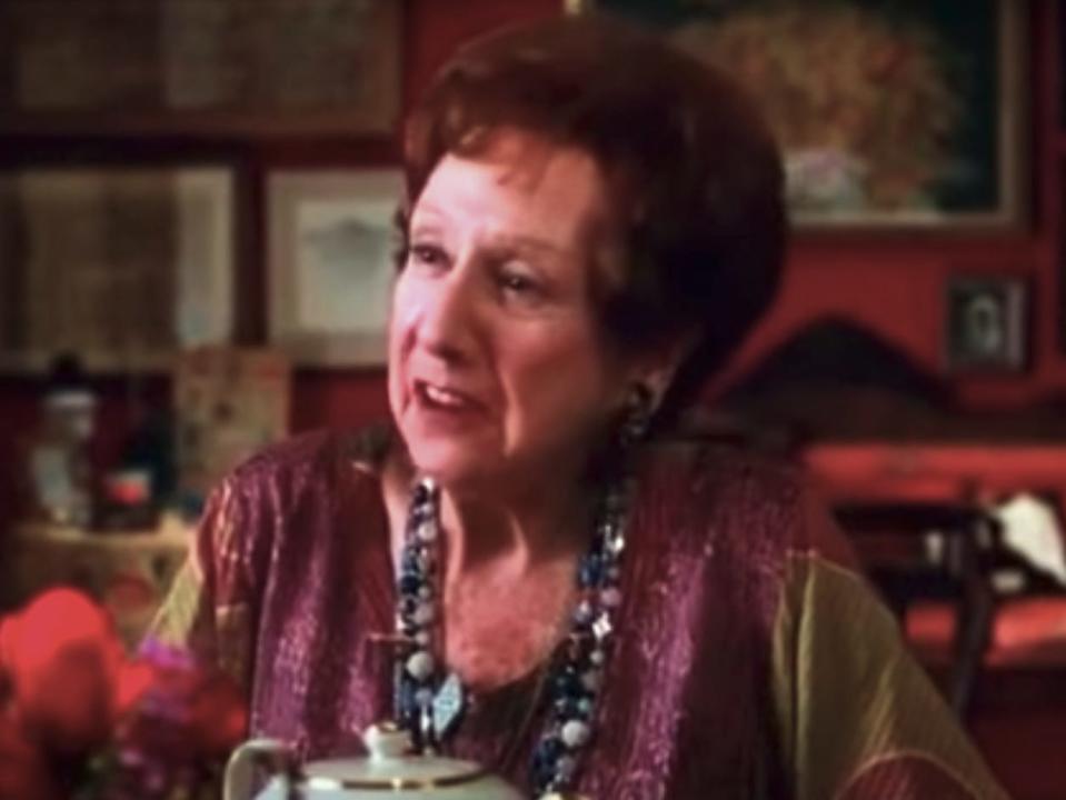 Jean Stapleton you've got mail