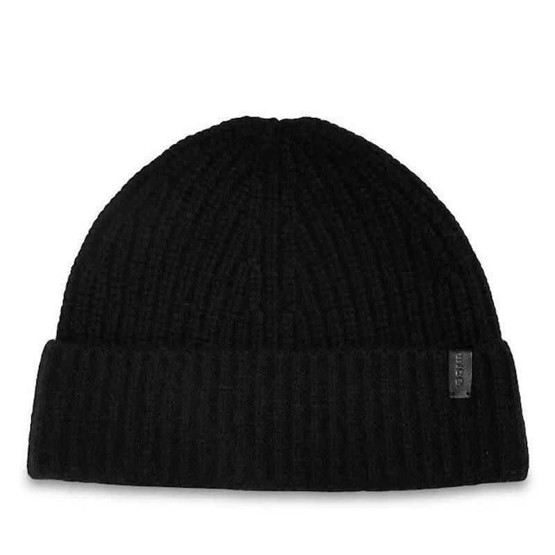 <p><a href="https://go.redirectingat.com?id=74968X1596630&url=https%3A%2F%2Fwww.bloomingdales.com%2Fshop%2Fproduct%2Fvince-blend-shaker-stitch-beanie%3FID%3D4471883&sref=https%3A%2F%2Fwww.esquire.com%2Fstyle%2Fadvice%2Fg3139%2Fbest-beanies-winter%2F" rel="nofollow noopener" target="_blank" data-ylk="slk:Shop Now;elm:context_link;itc:0;sec:content-canvas" class="link ">Shop Now</a></p><p>Blend Shaker Stitch Beanie</p><p>bloomingdales.com</p><p>$145.00</p>