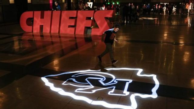 Native American advocates protest Kansas City Chiefs name ahead of Super  Bowl LVII - ABC News