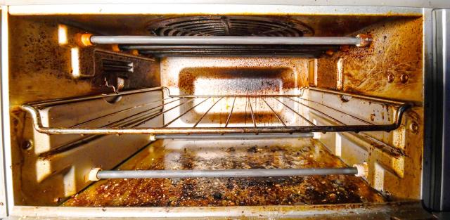 How to clean a toaster for less crumbs: Toaster oven tips included