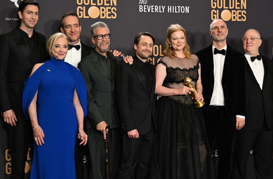 the succession cast reunited on the red carpet at the golden globes