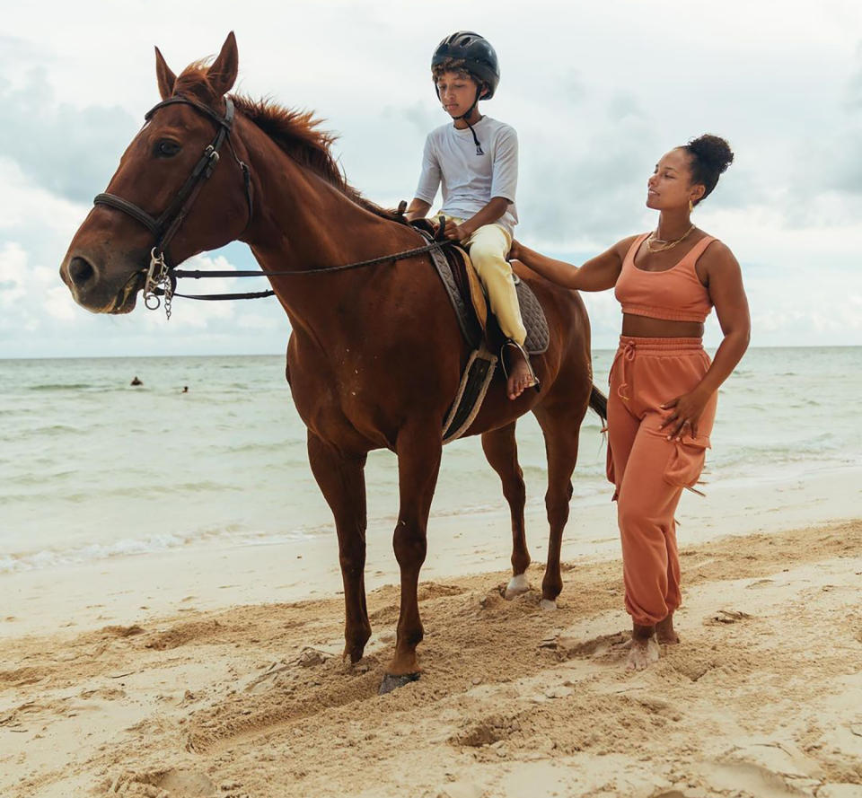 Alicia Keys' Sweetest Family Photos