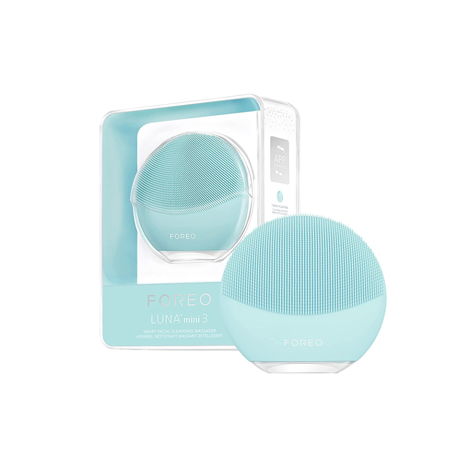 9) Luna Mini 3 Silicone Facial Cleansing Brush