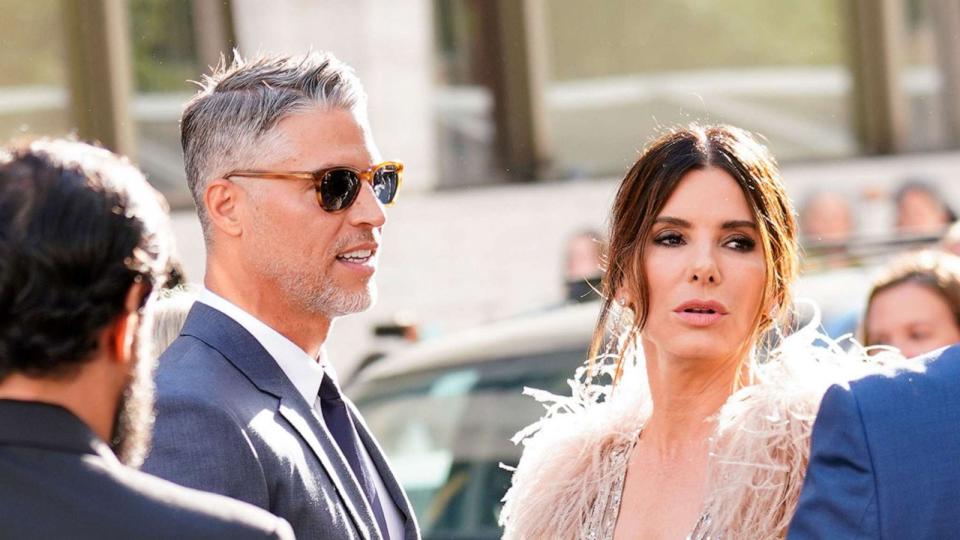 PHOTO: In this June 5, 2018, file photo, Sandra Bullock and Bryan Randall are seen at a premiere in New York. (Jackson Lee/GC Images via Getty Images, FILE)