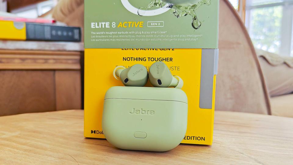 Jabra Elite 8 Active Gen-2 packing box with buds and charging case alongside