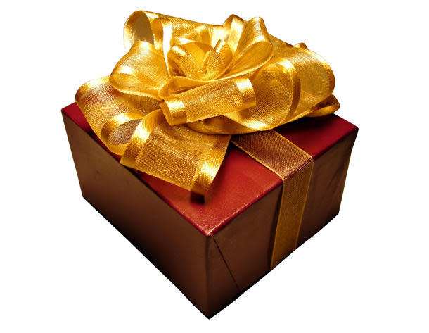 Many JobsCentral poll respondents feel that a gift to the boss costing S$20 to S$49 is appropriate. (JobsCentral photo)