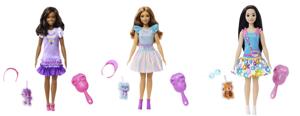 En esta imagen proporcionada por Mattel, muñecas My First Barbie, hechas para niños de preescolar. (Mattel vía AP)