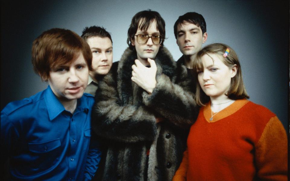 Jarvis Cocker (centre) with Pulp in 1998 - Getty Images