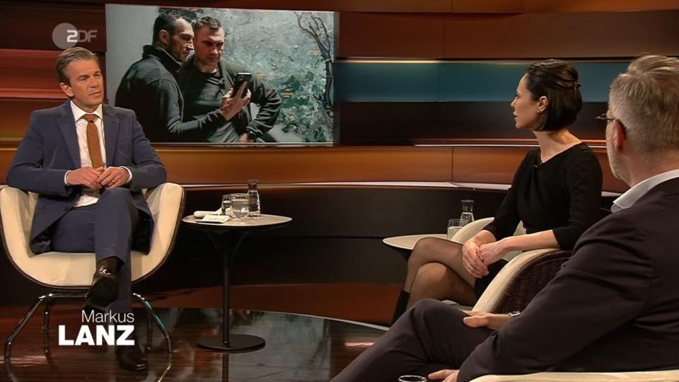 “They have become true warriors and fighters,” says Natalia Klitschko ü about her husband Vitali and her brother Wladimir.  (Image: ZDF)