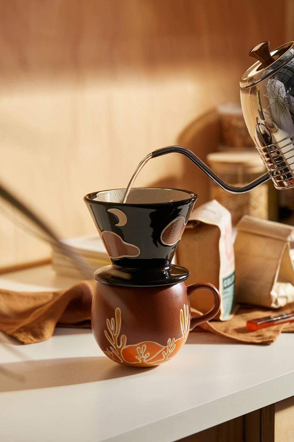 7) Desert Life Pour-Over Coffee Set