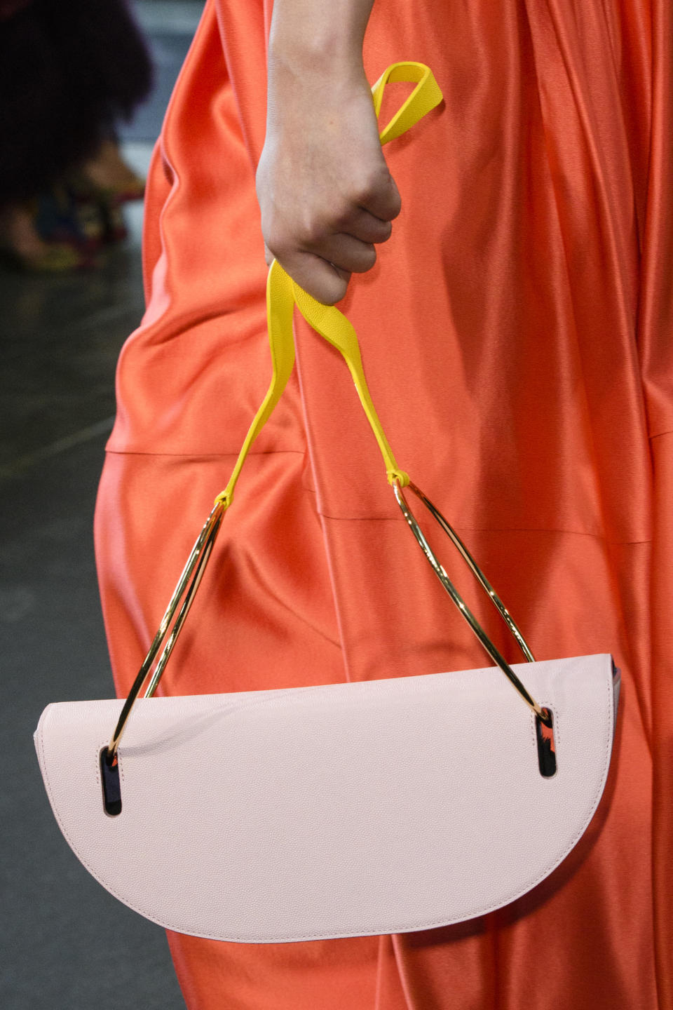 <p><i>Half-moon-shaped handbag from the SS18 Roksanda collection. (Photo: ImaxTree) </i></p>