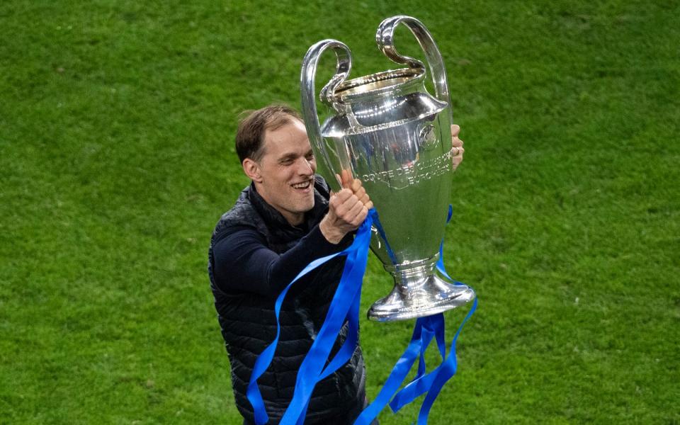 Thomas Tuchel holte in der vergangenen Saison mit Chelsea den Champions-League-Pokal. (Bild: Visionhaus / Getty Images)