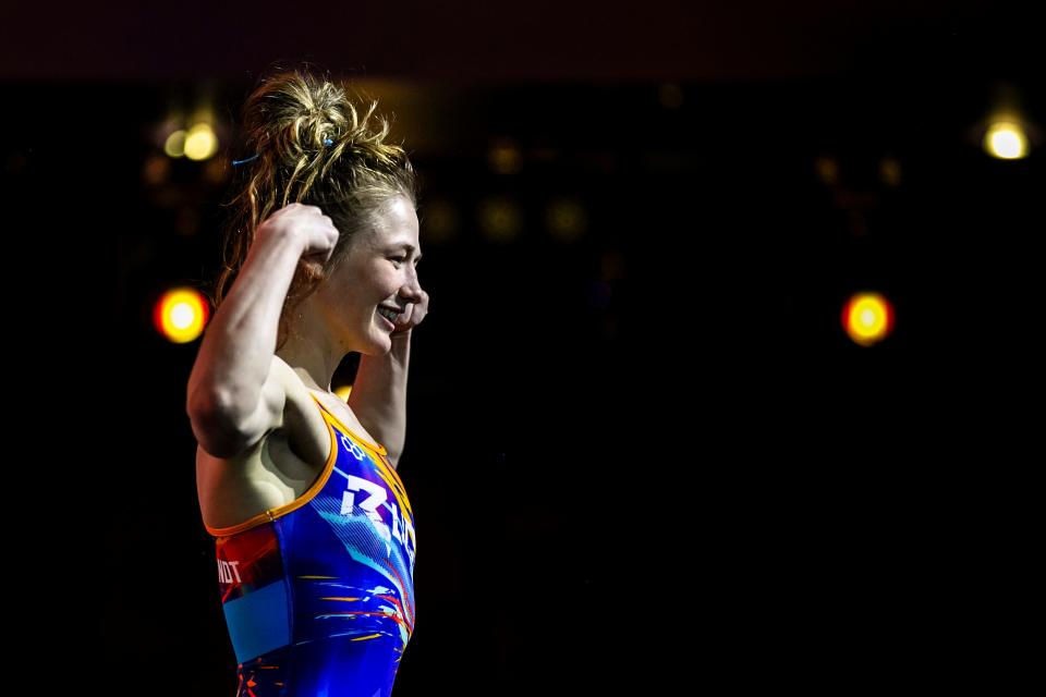 Sarah Hildebrandt flexes during weigh ins before RUDIS Wrestling Super Match 1, Tuesday, March 15, 2022, at the Sound Board Theater in MotorCity Casino in Detroit, Mich.